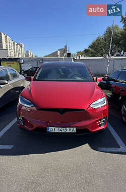 Внедорожник / Кроссовер Tesla Model X 2018 в 