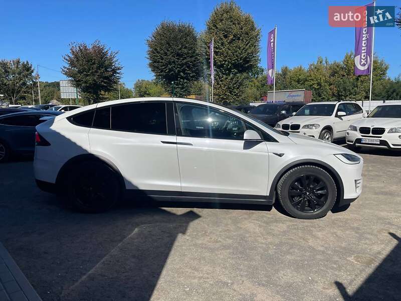 Внедорожник / Кроссовер Tesla Model X 2016 в Виннице