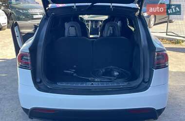 Внедорожник / Кроссовер Tesla Model X 2016 в 