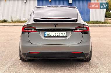Позашляховик / Кросовер Tesla Model X 2019 в 