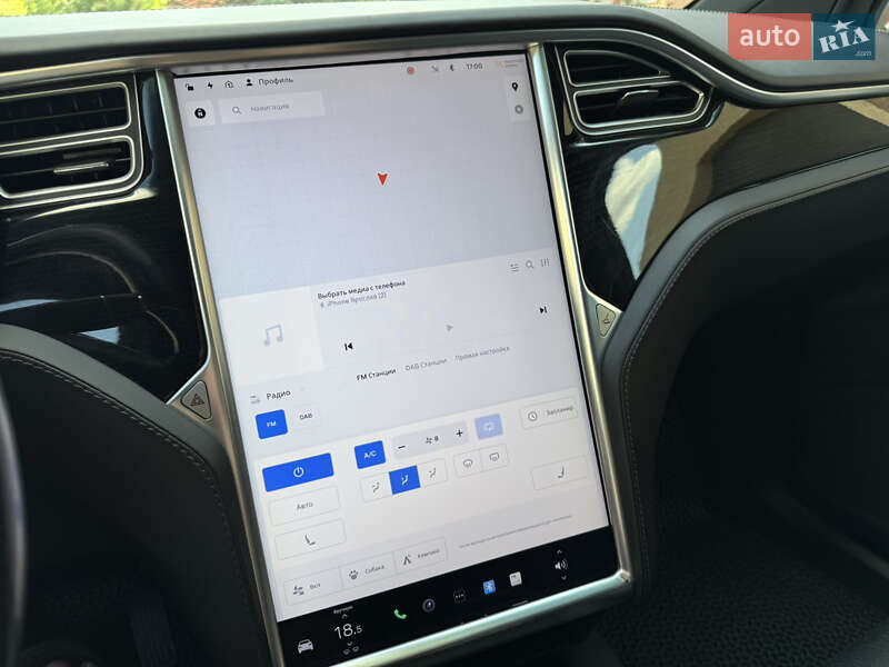 Внедорожник / Кроссовер Tesla Model X 2017 в Тернополе