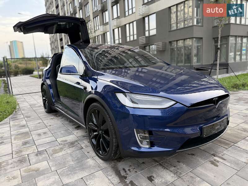 Позашляховик / Кросовер Tesla Model X 2020 в Києві