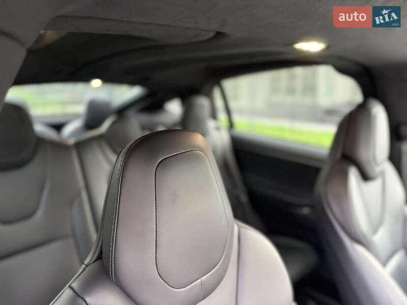 Позашляховик / Кросовер Tesla Model X 2020 в Києві
