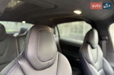 Внедорожник / Кроссовер Tesla Model X 2020 в 