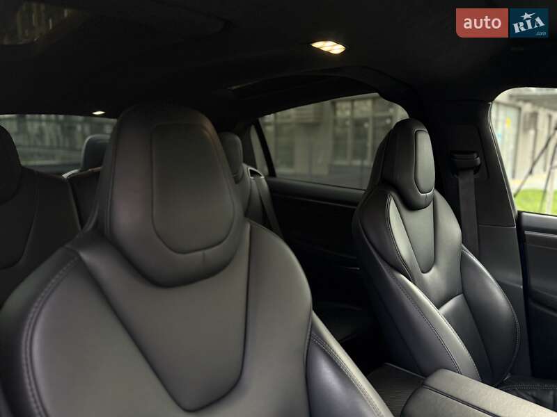 Позашляховик / Кросовер Tesla Model X 2020 в Києві