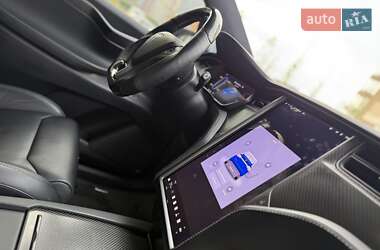 Внедорожник / Кроссовер Tesla Model X 2020 в 
