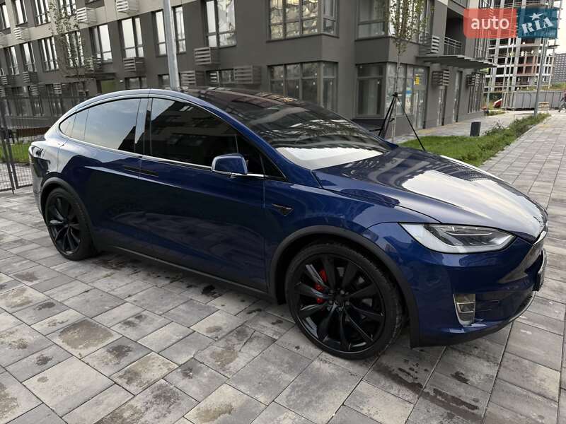 Позашляховик / Кросовер Tesla Model X 2020 в Києві