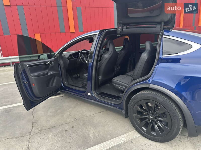 Внедорожник / Кроссовер Tesla Model X 2017 в Киеве фото 14 Внедорожник / Кроссовер Tesla Model X 2017 в Киеве