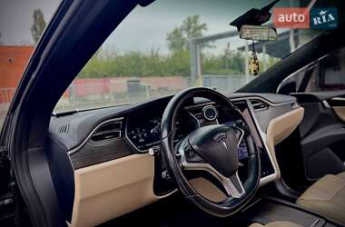Внедорожник / Кроссовер Tesla Model X 2016 в 