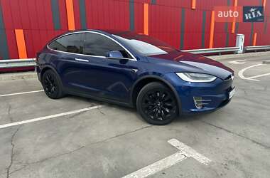 Позашляховик / Кросовер Tesla Model X 2017 в Києві