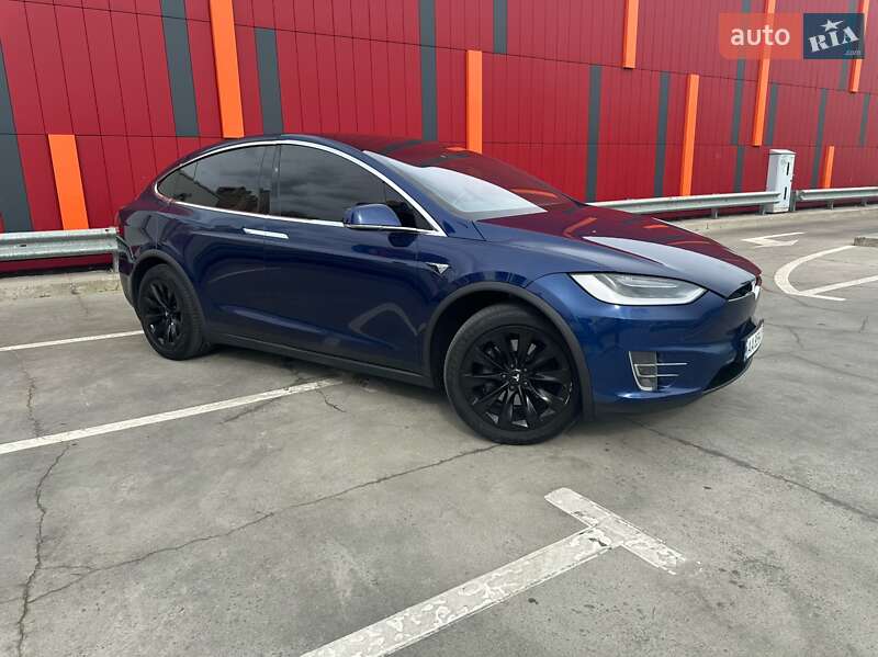 Внедорожник / Кроссовер Tesla Model X 2017 в Киеве фото 31 Внедорожник / Кроссовер Tesla Model X 2017 в Киеве