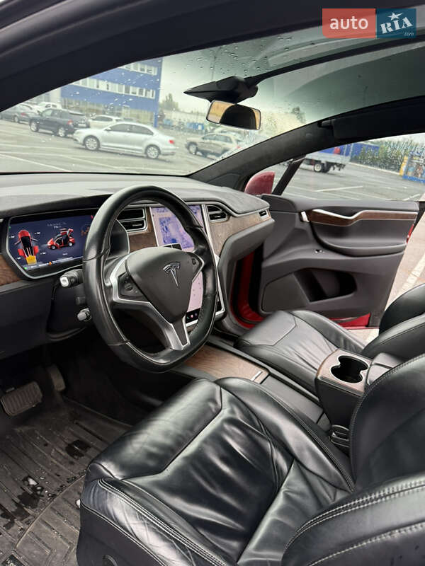 Внедорожник / Кроссовер Tesla Model X 2017 в Киеве