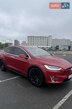 Позашляховик / Кросовер Tesla Model X 2017 в 