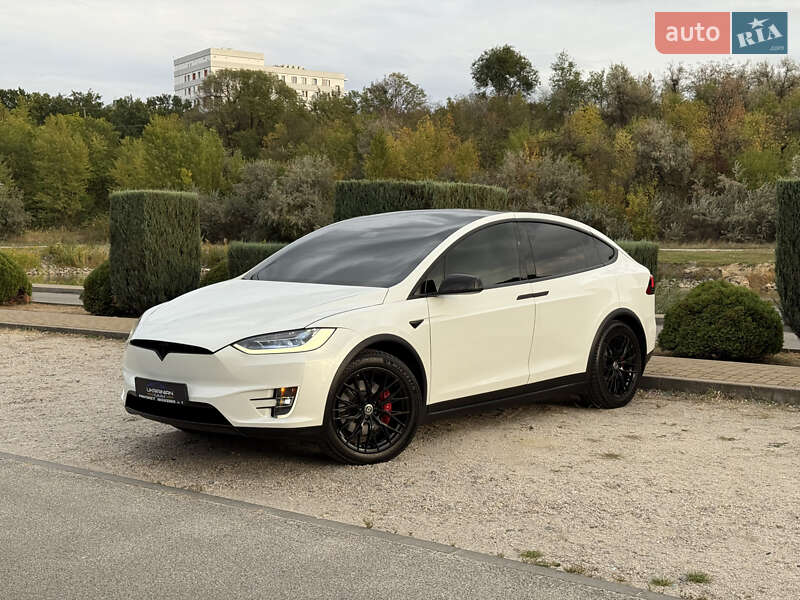 Позашляховик / Кросовер Tesla Model X 2019 в Дніпрі фото 3 Позашляховик / Кросовер Tesla Model X 2019 в Дніпрі