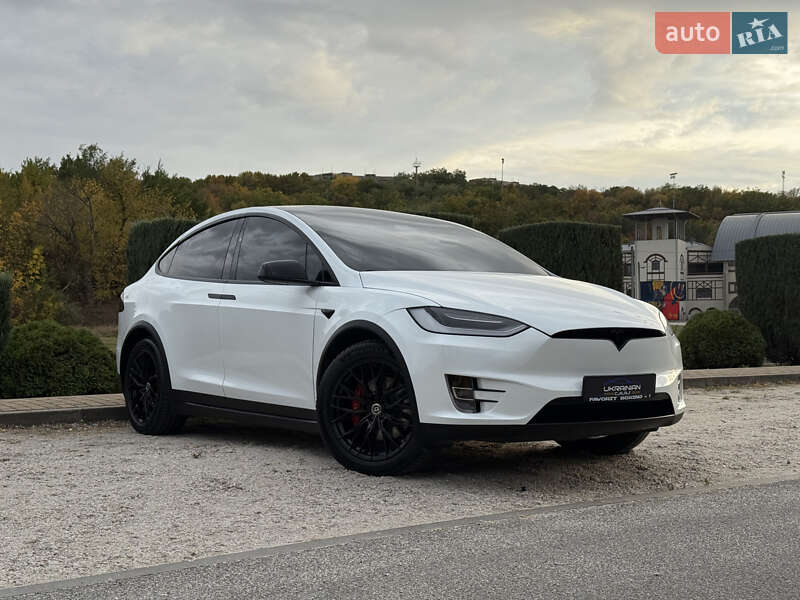 Позашляховик / Кросовер Tesla Model X 2019 в Дніпрі фото 4 Позашляховик / Кросовер Tesla Model X 2019 в Дніпрі
