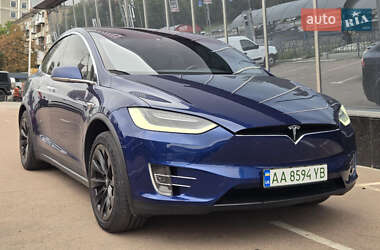 Внедорожник / Кроссовер Tesla Model X 2017 в Киеве