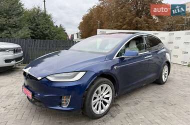 Внедорожник / Кроссовер Tesla Model X 2017 в 