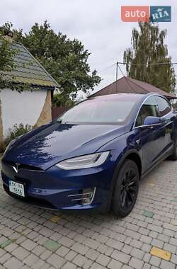 Внедорожник / Кроссовер Tesla Model X 2017 в 