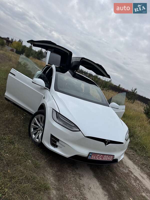 Позашляховик / Кросовер Tesla Model X 2020 в Києві фото 9 Позашляховик / Кросовер Tesla Model X 2020 в Києві