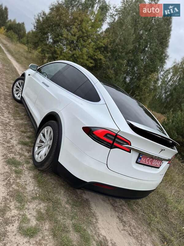Позашляховик / Кросовер Tesla Model X 2020 в Києві фото 26 Позашляховик / Кросовер Tesla Model X 2020 в Києві