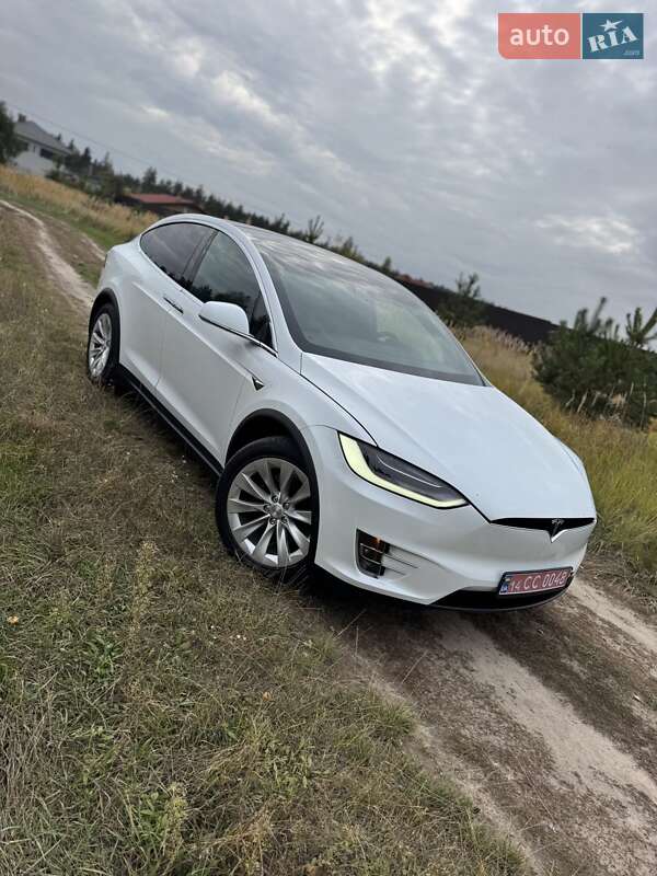 Позашляховик / Кросовер Tesla Model X 2020 в Києві фото 22 Позашляховик / Кросовер Tesla Model X 2020 в Києві