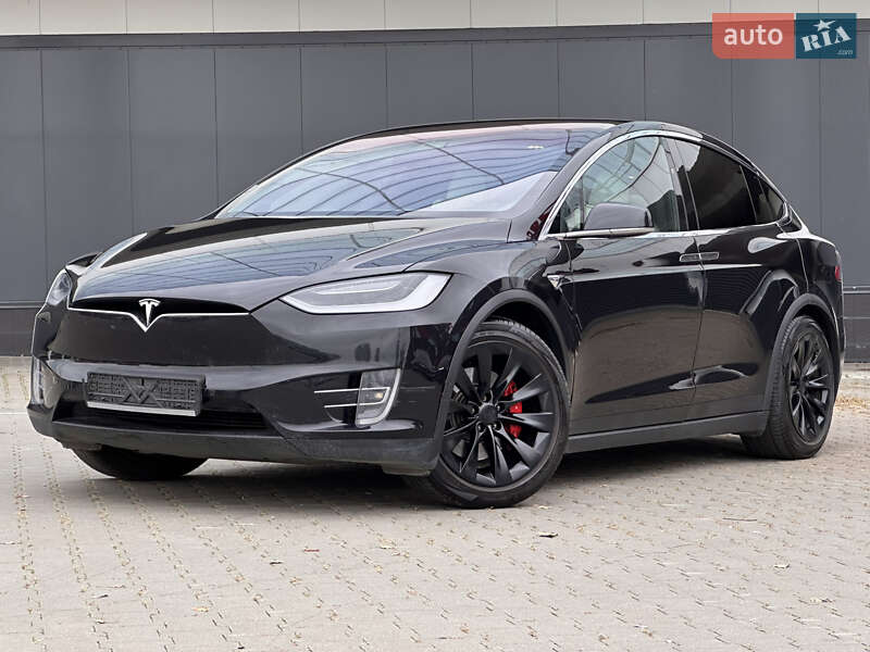 Позашляховик / Кросовер Tesla Model X 2018 в Києві