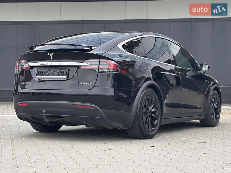 Позашляховик / Кросовер Tesla Model X 2018 в Києві
