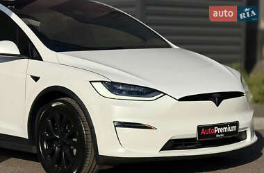 Позашляховик / Кросовер Tesla Model X 2022 в 