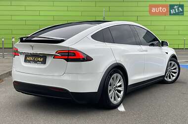 Внедорожник / Кроссовер Tesla Model X 2019 в 