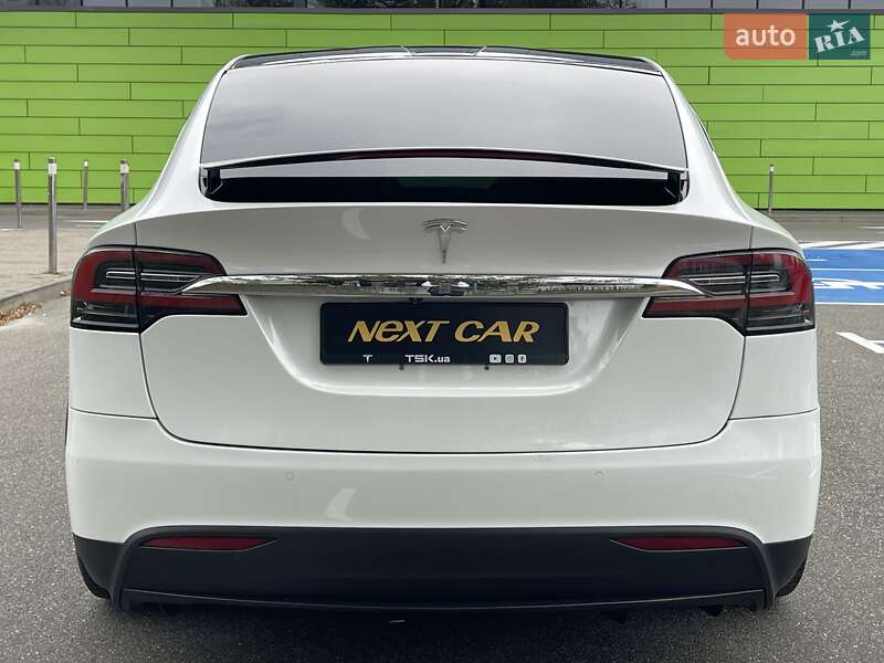 Внедорожник / Кроссовер Tesla Model X 2019 в Киеве