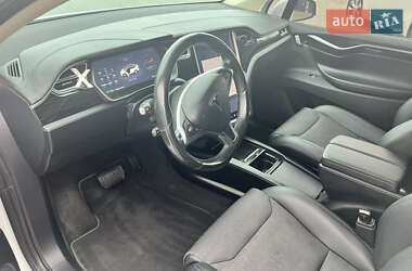 Внедорожник / Кроссовер Tesla Model X 2016 в 