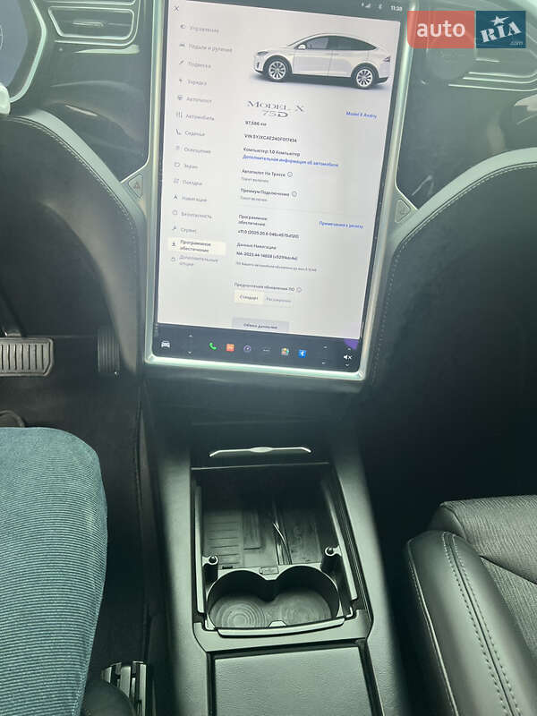 Позашляховик / Кросовер Tesla Model X 2016 в Чернівцях