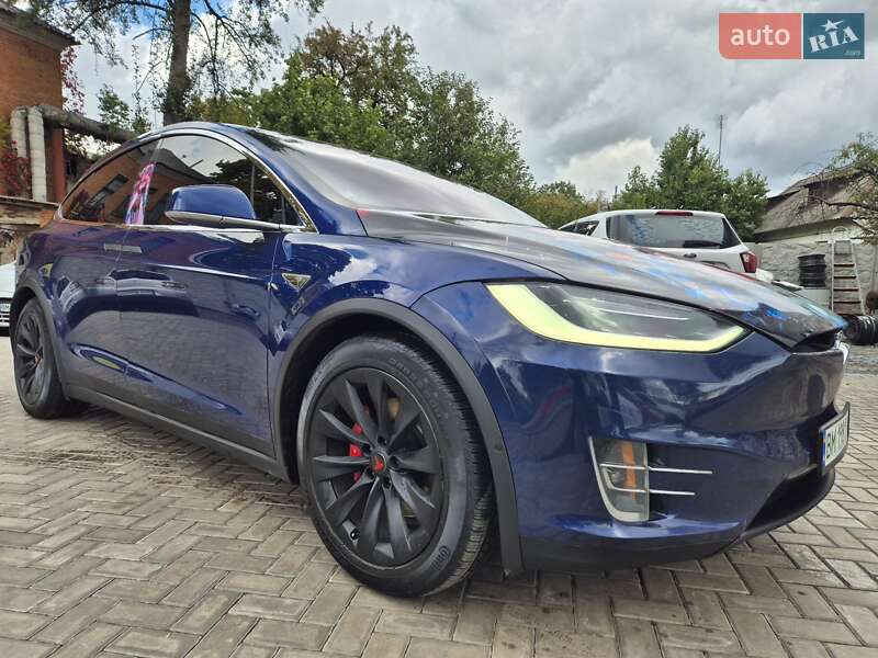 Позашляховик / Кросовер Tesla Model X 2016 в Сумах фото 3 Позашляховик / Кросовер Tesla Model X 2016 в Сумах