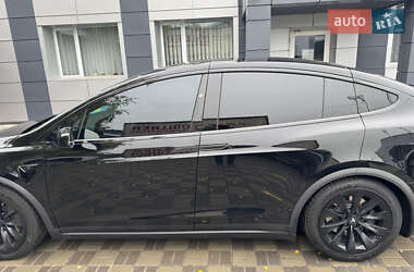 Внедорожник / Кроссовер Tesla Model X 2020 в 