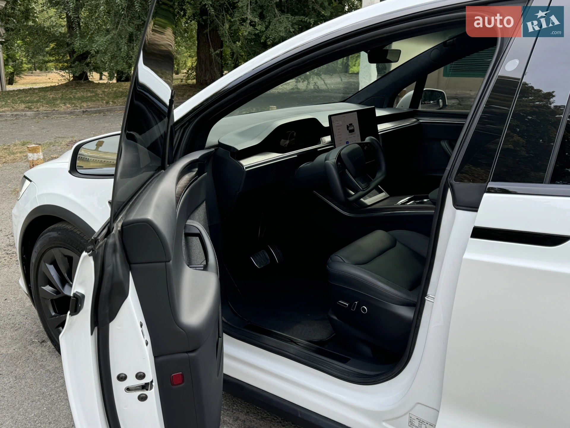 2022 Tesla Model X - мініатюра 14