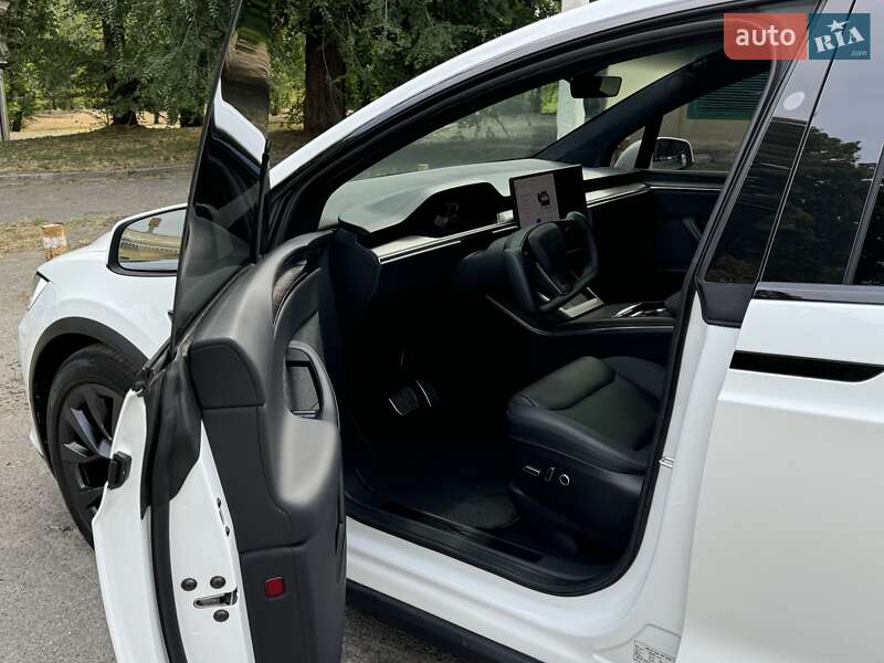 Позашляховик / Кросовер Tesla Model X 2022 в Дніпрі