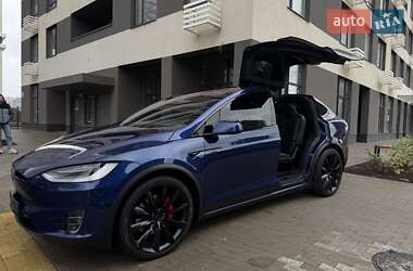 Позашляховик / Кросовер Tesla Model X 2019 в 