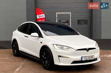 Позашляховик / Кросовер Tesla Model X 2023 в 