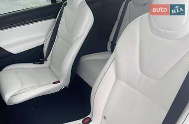 Внедорожник / Кроссовер Tesla Model X 2022 в 