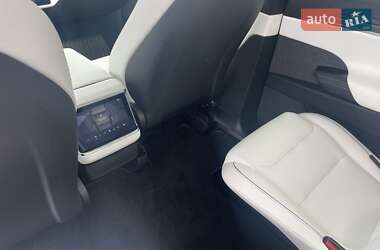 Внедорожник / Кроссовер Tesla Model X 2022 в 