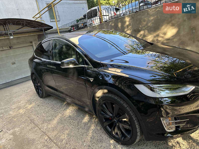 Внедорожник / Кроссовер Tesla Model X 2020 в Одессе
