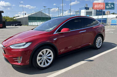 Позашляховик / Кросовер Tesla Model X 2016 в Києві