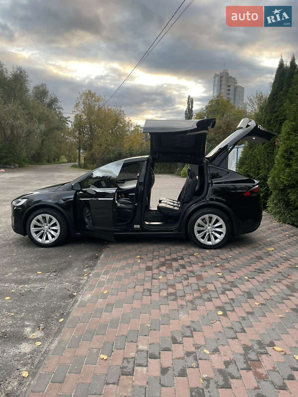 Позашляховик / Кросовер Tesla Model X 2020 в Києві фото 50 Позашляховик / Кросовер Tesla Model X 2020 в Києві