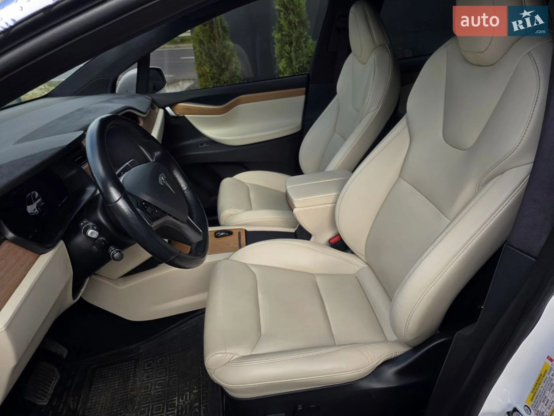 2020 Tesla Model X - мініатюра 16