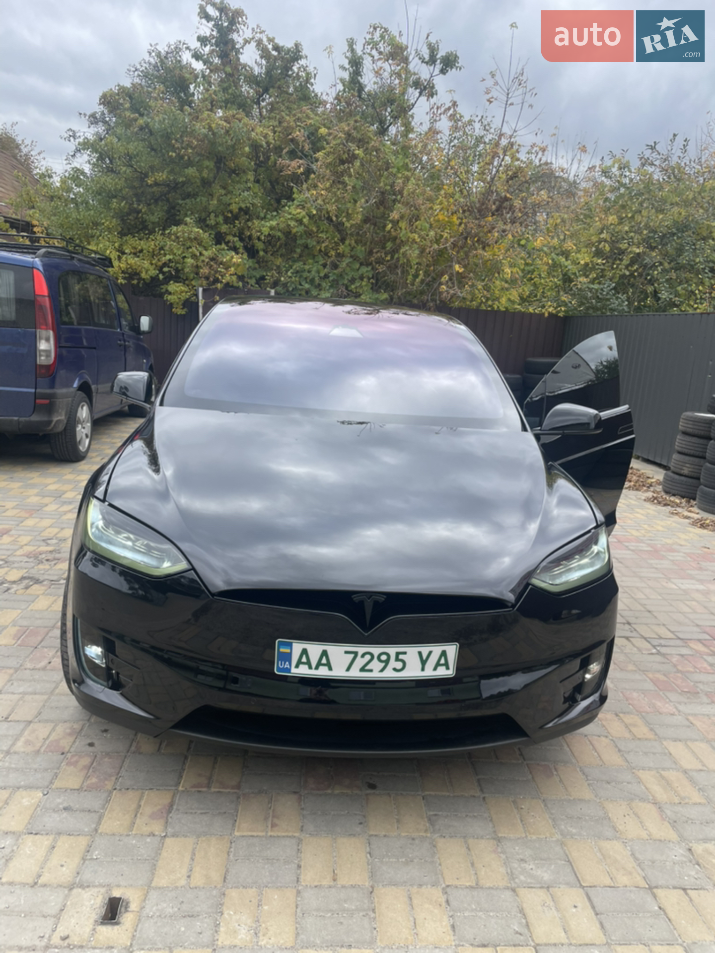 2020 Tesla Model X - мініатюра 23