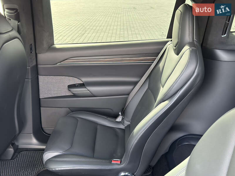 Позашляховик / Кросовер Tesla Model X 2022 в Чернівцях фото 26 Позашляховик / Кросовер Tesla Model X 2022 в Чернівцях