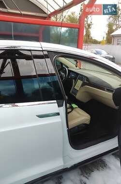 Внедорожник / Кроссовер Tesla Model X 2015 в Львове