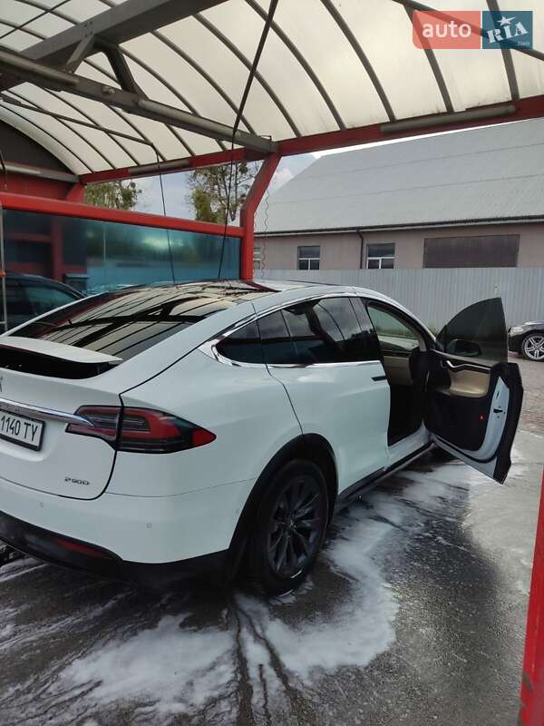 Внедорожник / Кроссовер Tesla Model X 2015 в Львове фото 8 Внедорожник / Кроссовер Tesla Model X 2015 в Львове