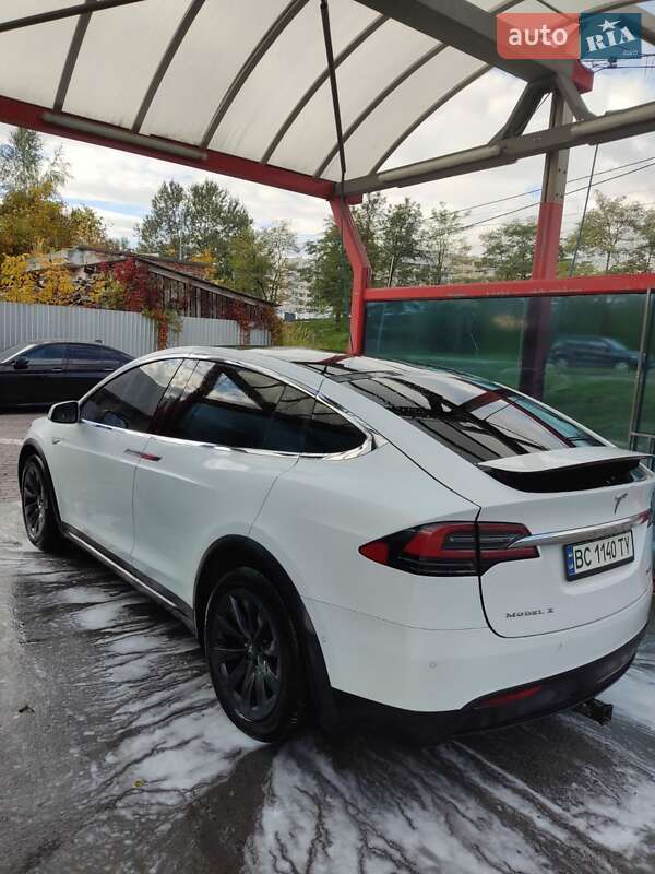 Внедорожник / Кроссовер Tesla Model X 2015 в Львове фото 9 Внедорожник / Кроссовер Tesla Model X 2015 в Львове