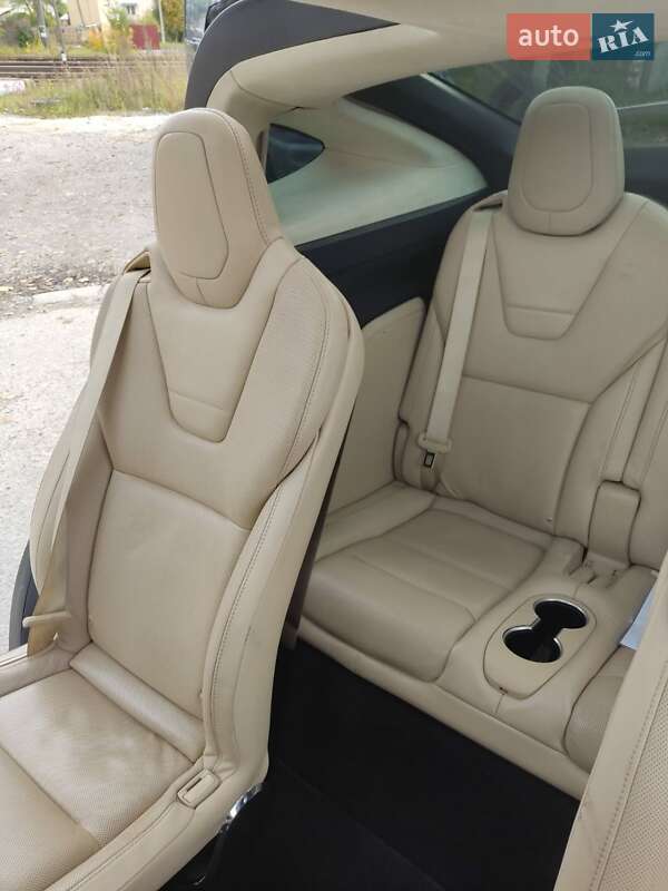 Внедорожник / Кроссовер Tesla Model X 2015 в Львове фото 19 Внедорожник / Кроссовер Tesla Model X 2015 в Львове